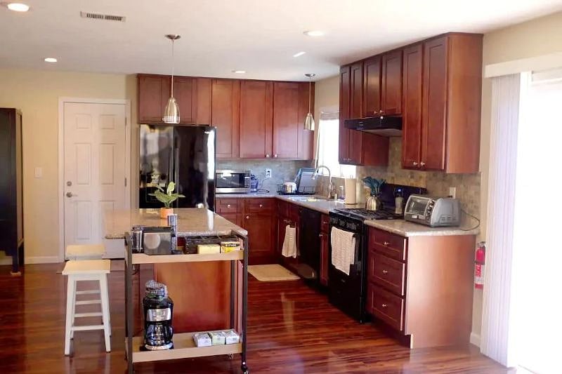 Furnished Finder property 444498_1 photo 7