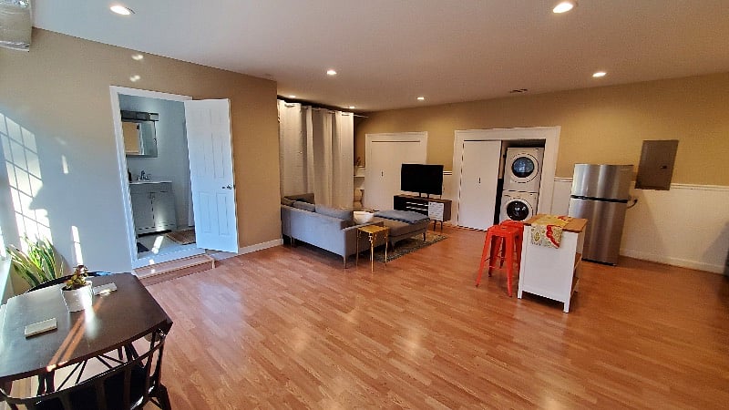 Furnished Finder property 444527_1 photo 3