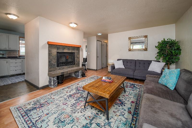 Furnished Finder property 444555_1 photo 11