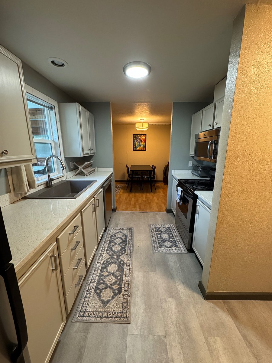 Furnished Finder property 444555_1 photo 17