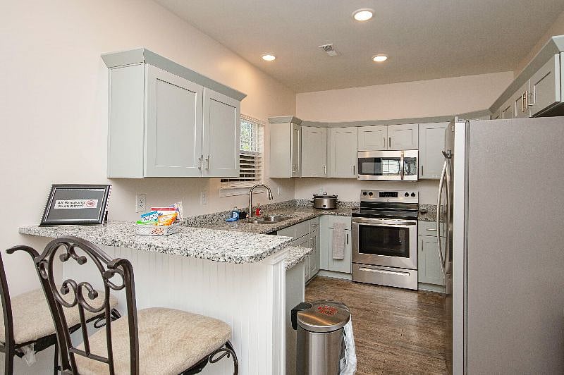 Furnished Finder property 444591_1 photo 9