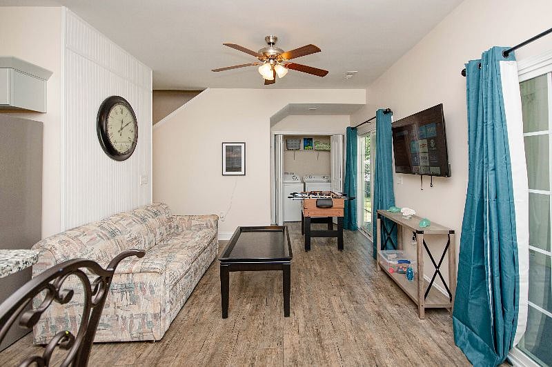 Furnished Finder property 444591_1 photo 15