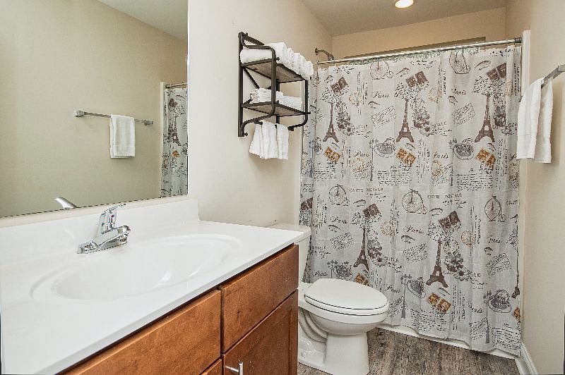 Furnished Finder property 444591_2 photo 32