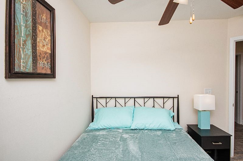 Furnished Finder property 444591_2 photo 28