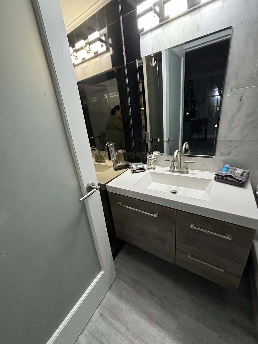 Furnished Finder property 444595_1 photo 21