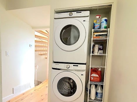 Full size brand new washer and dryer set on second floor.