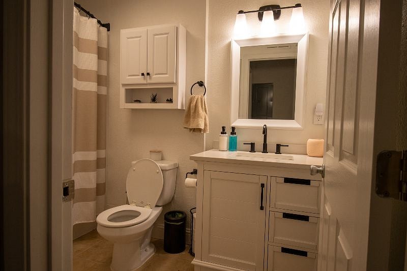Furnished Finder property 444699_1 photo 4