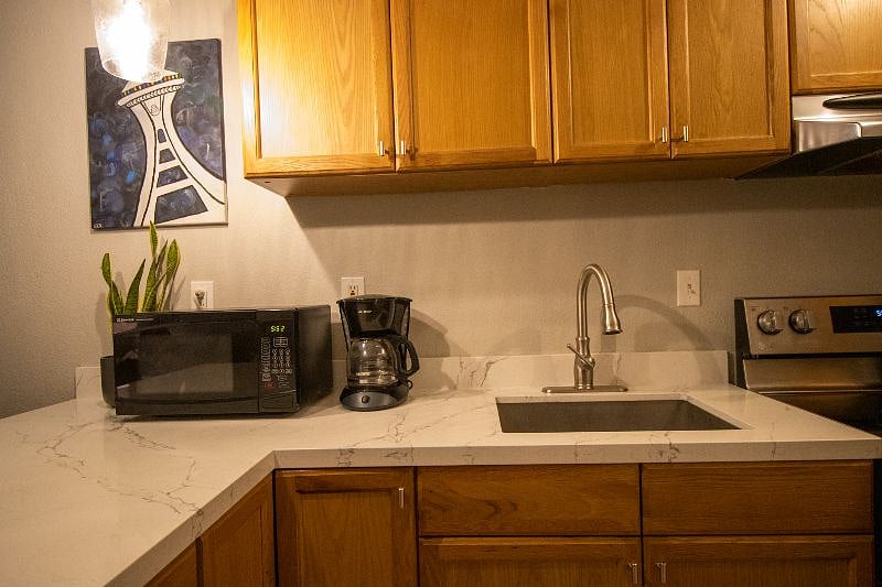 Furnished Finder property 444699_1 photo 18
