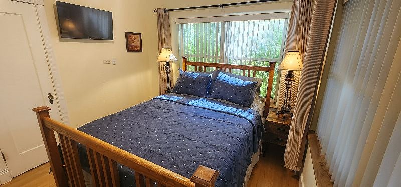 Furnished Finder property 444714_1 photo 9