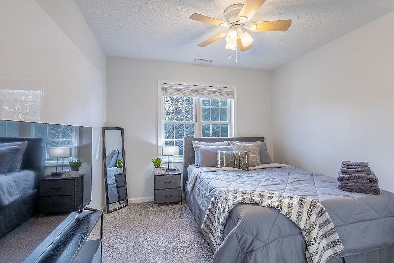 Furnished Finder property 444753_1 photo 11