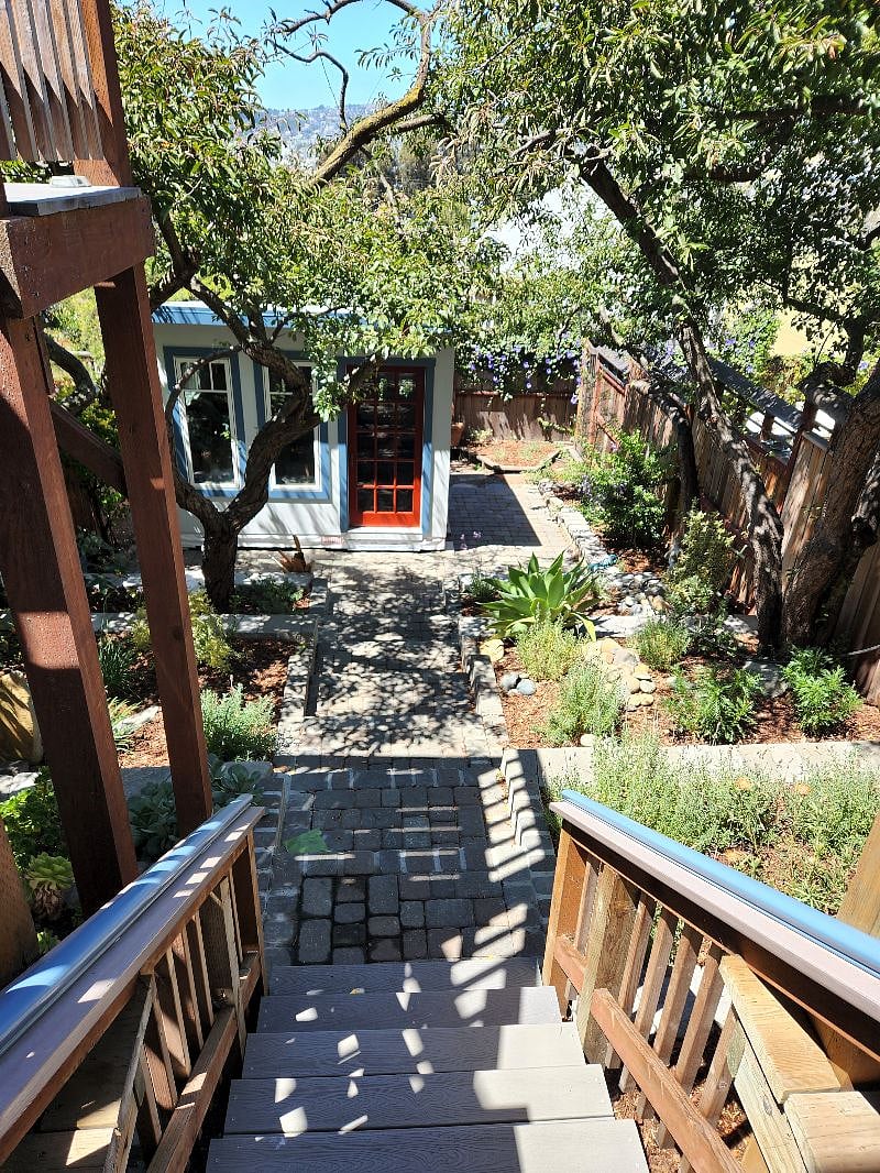 Downstairs unit garden area