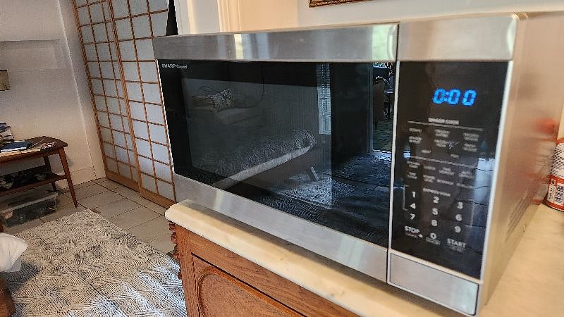 Edownstairs xtra large microwave