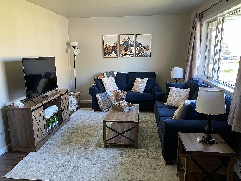 Furnished Finder property 444764_1 photo 4