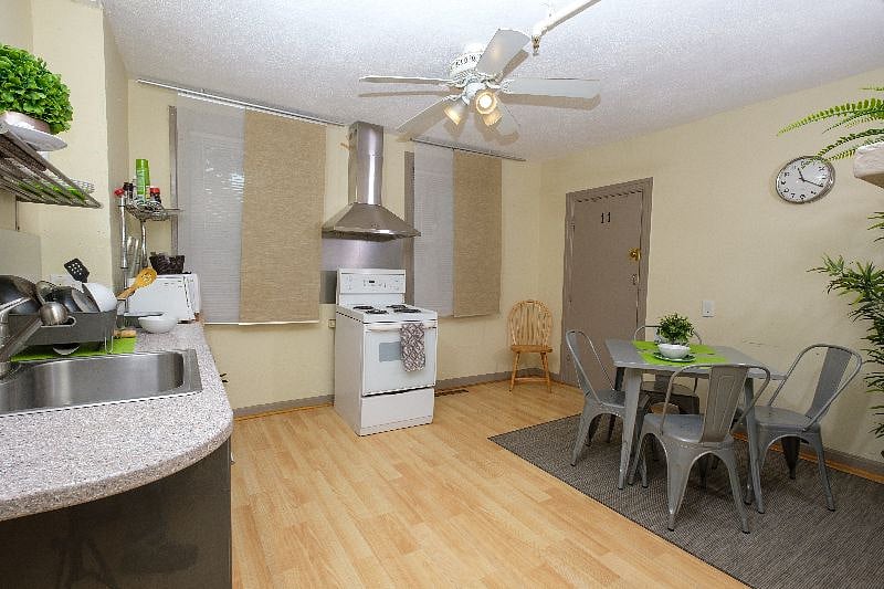Furnished Finder property 444773_1 photo 10