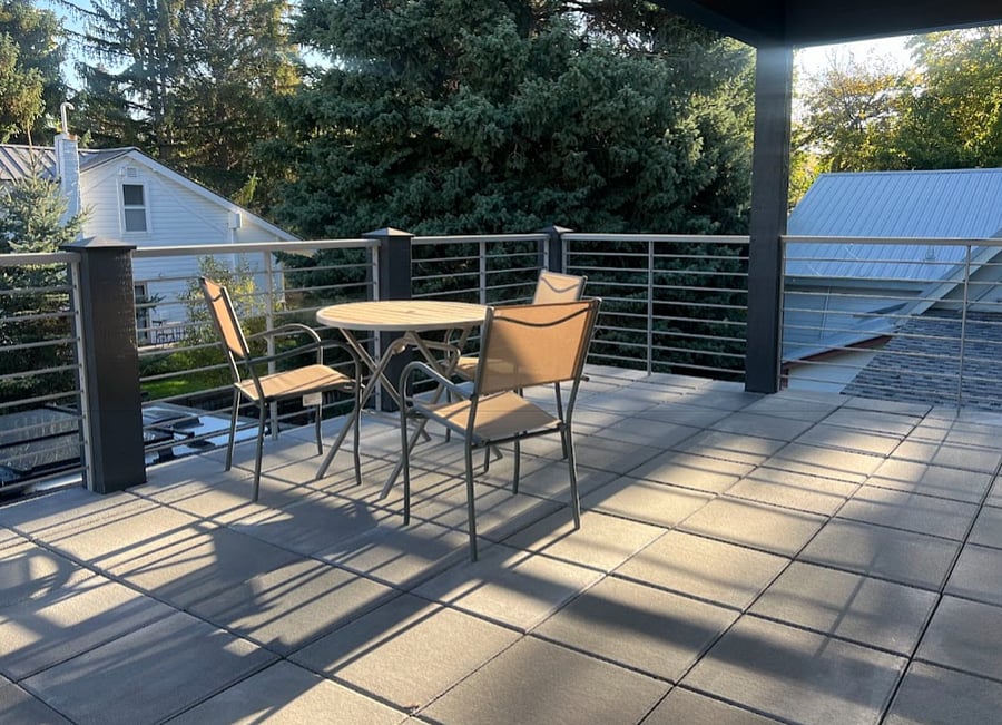 Large outside second story deck
