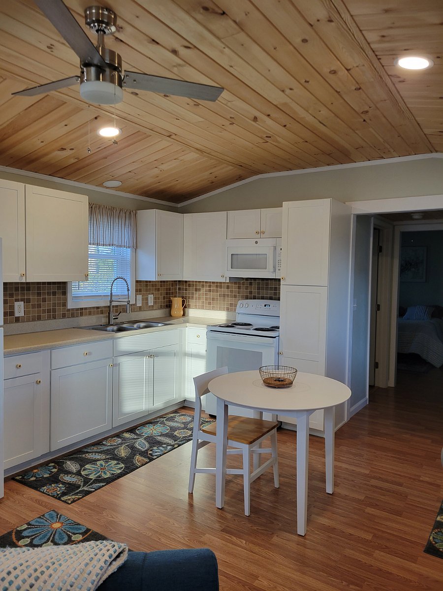 Furnished Finder property 444858_1 photo 9