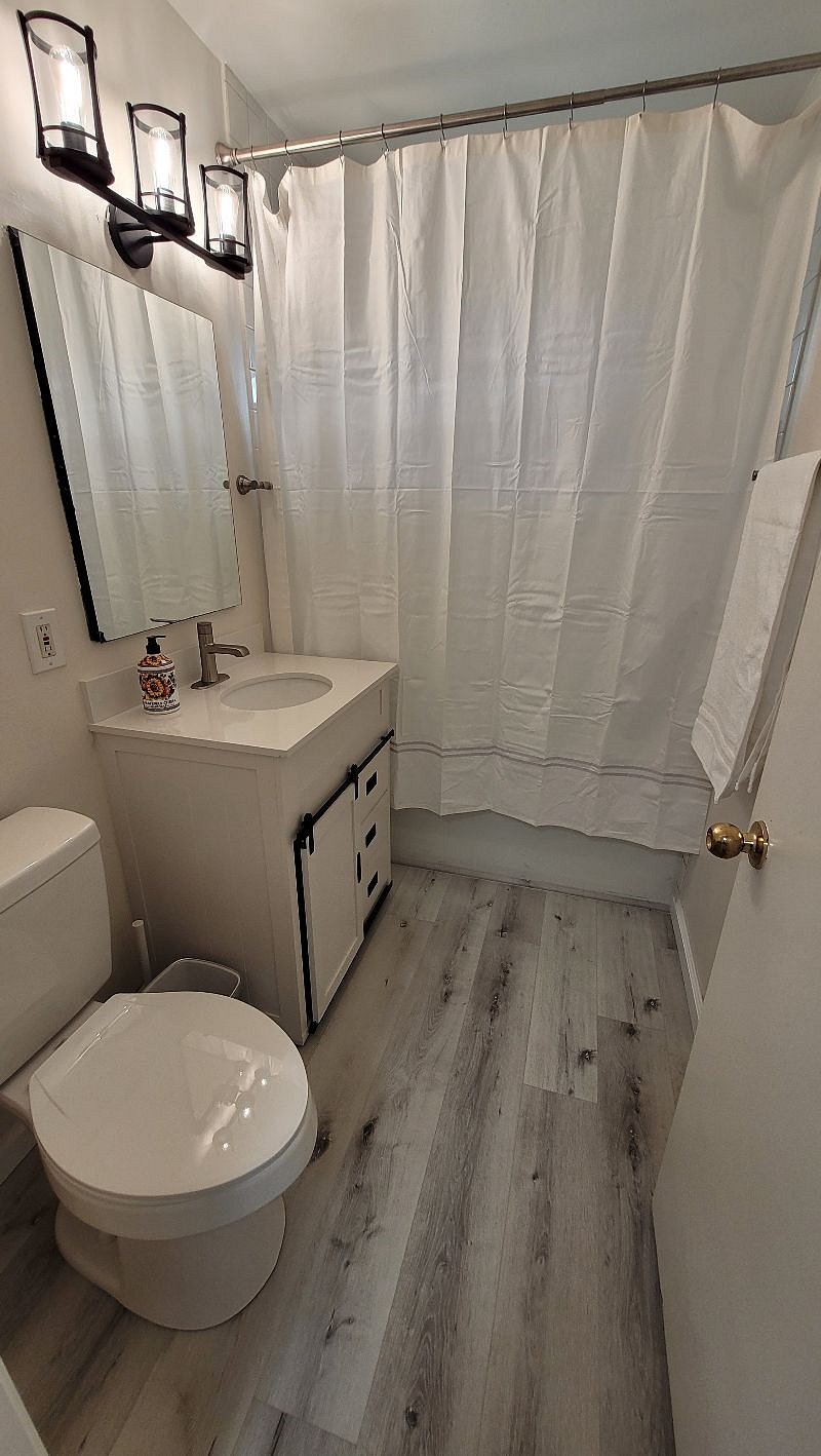 Furnished Finder property 444860_1 photo 14