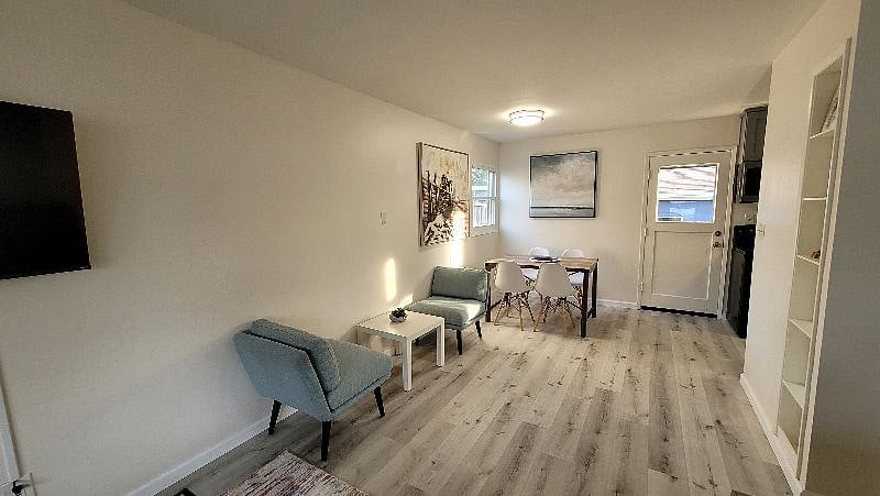 Furnished Finder property 444860_1 photo 8
