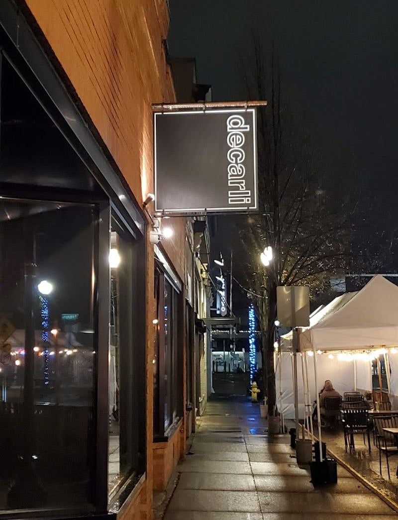 Many local places to eat including food cart pods within walking distance!