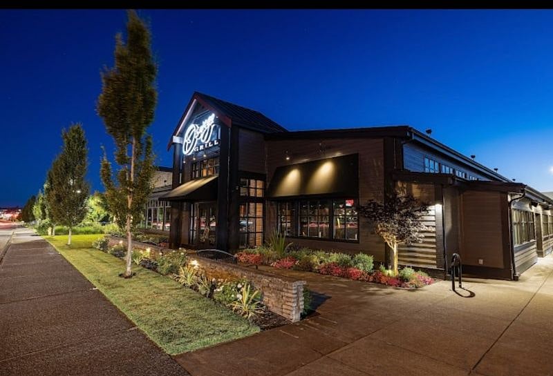 Did we mention, lots of places to eat and shop?