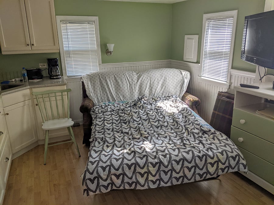 Furnished Finder property 444876_1 photo 3