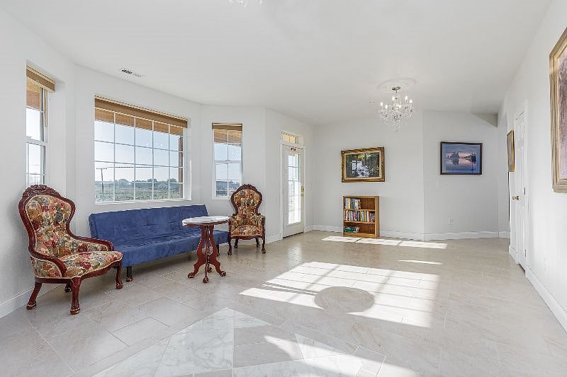Furnished Finder property 444882_2 photo 7