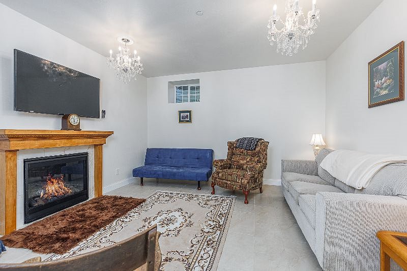 Furnished Finder property 444882_2 photo 8