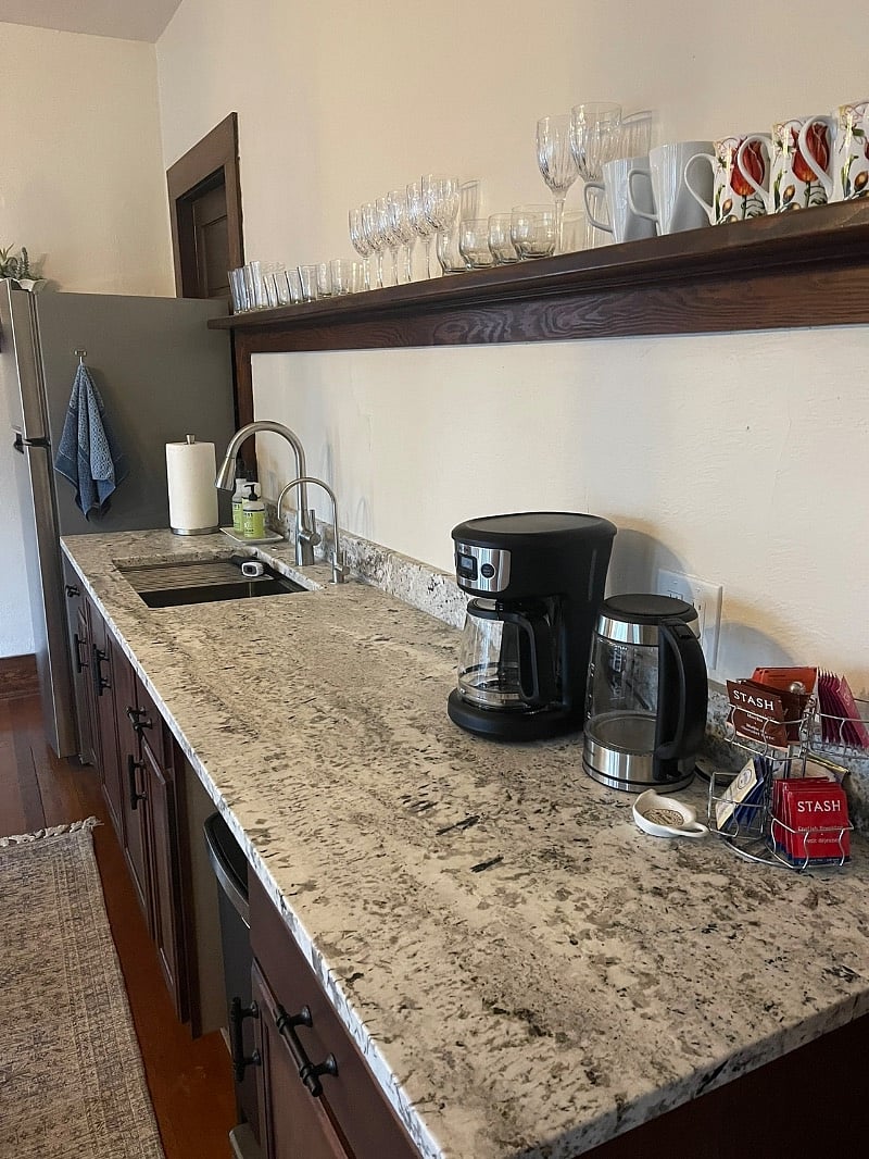 Furnished Finder property 444889_1 photo 22