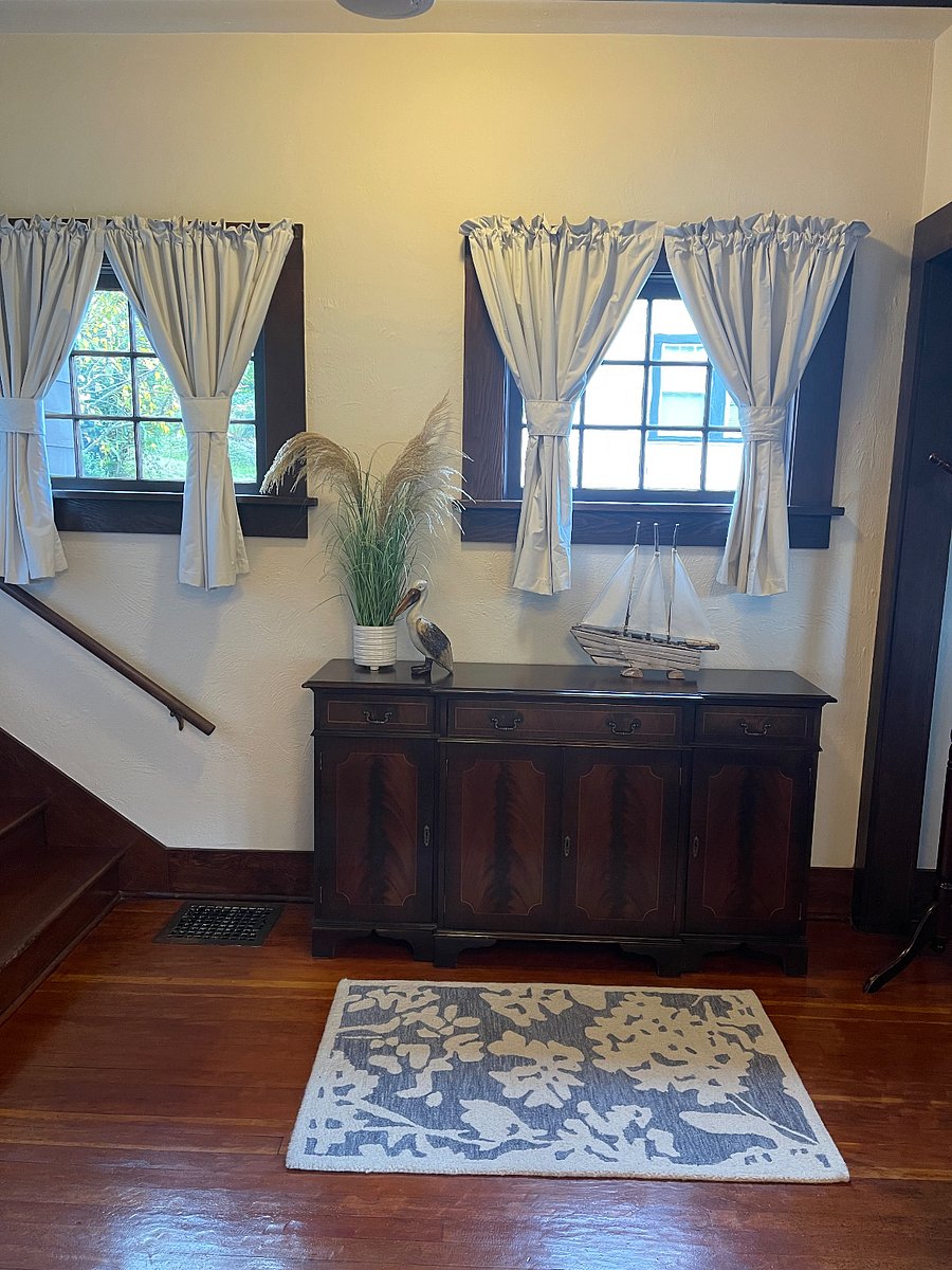 Furnished Finder property 444889_1 photo 17
