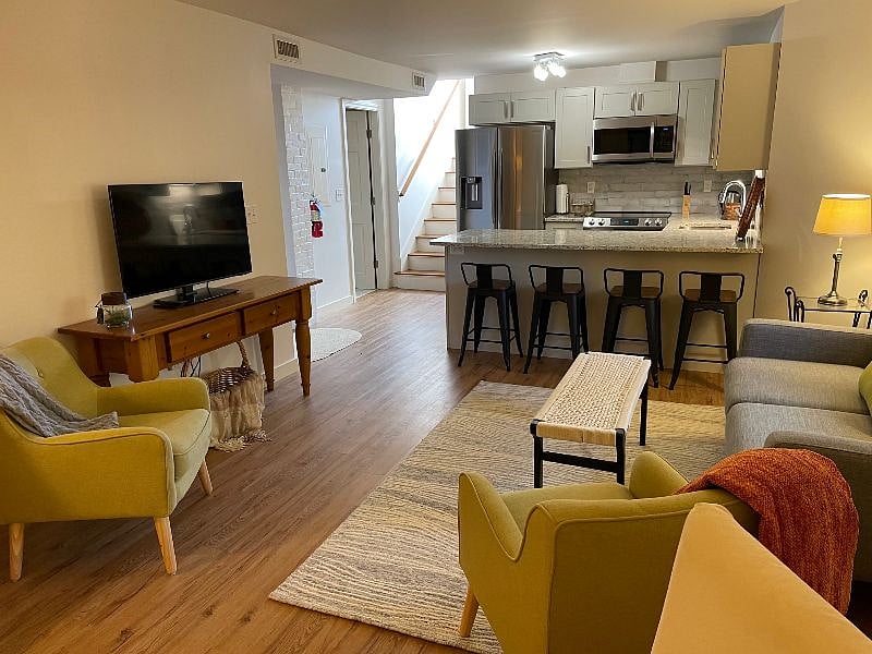 Furnished Finder property 444894_1 photo 5