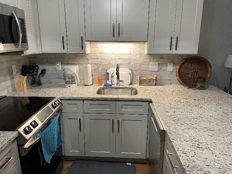Furnished Finder property 444894_1 photo 11