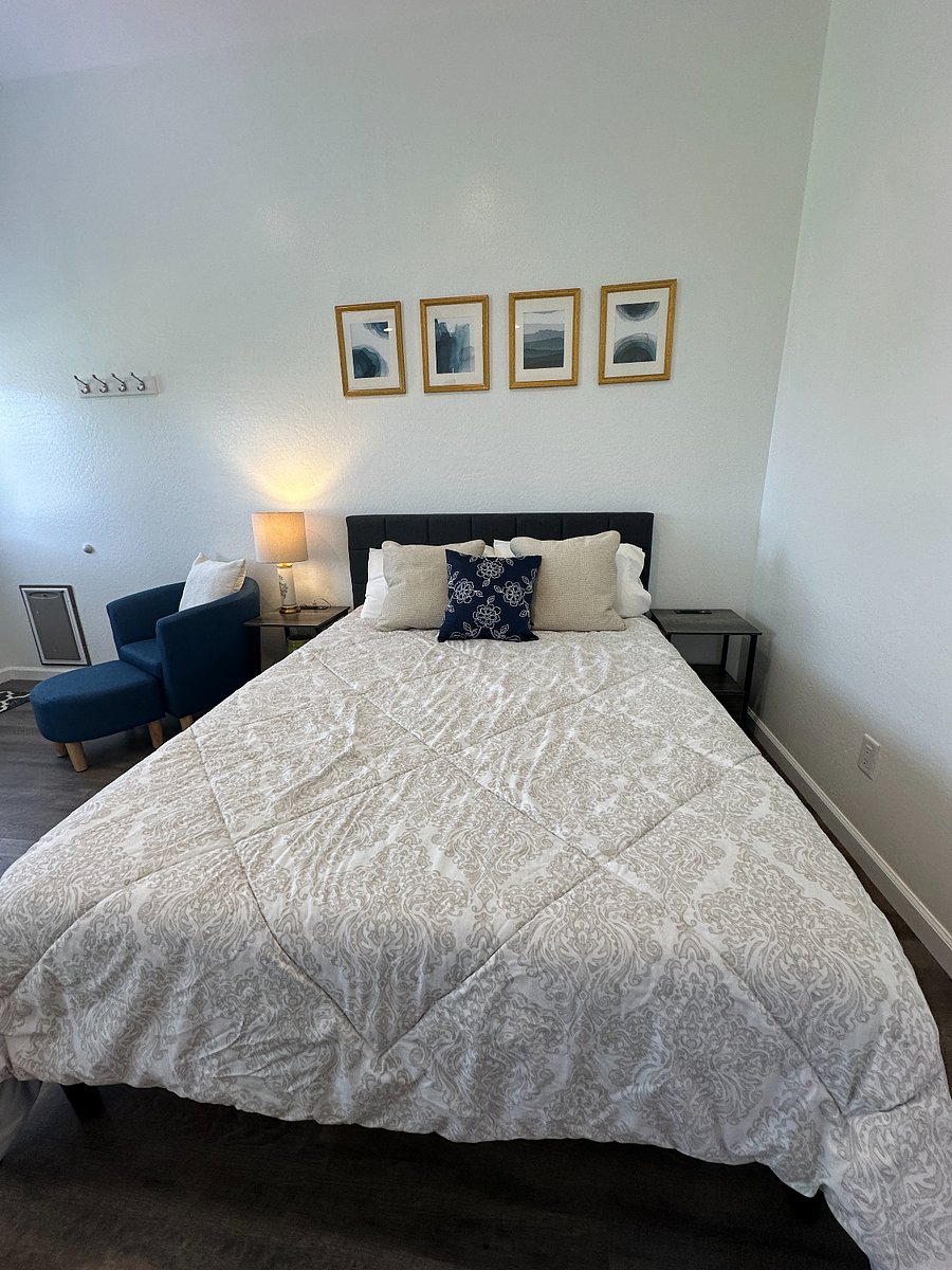 Furnished Finder property 444899_7 photo 3