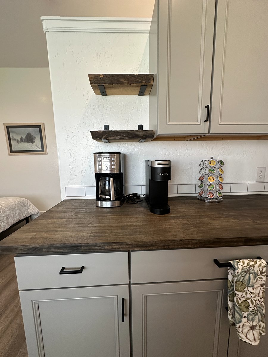 Furnished Finder property 444899_7 photo 8