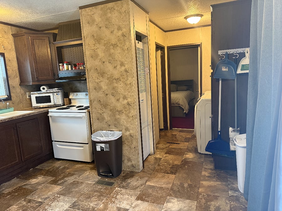 Furnished Finder property 444947_1 photo 6