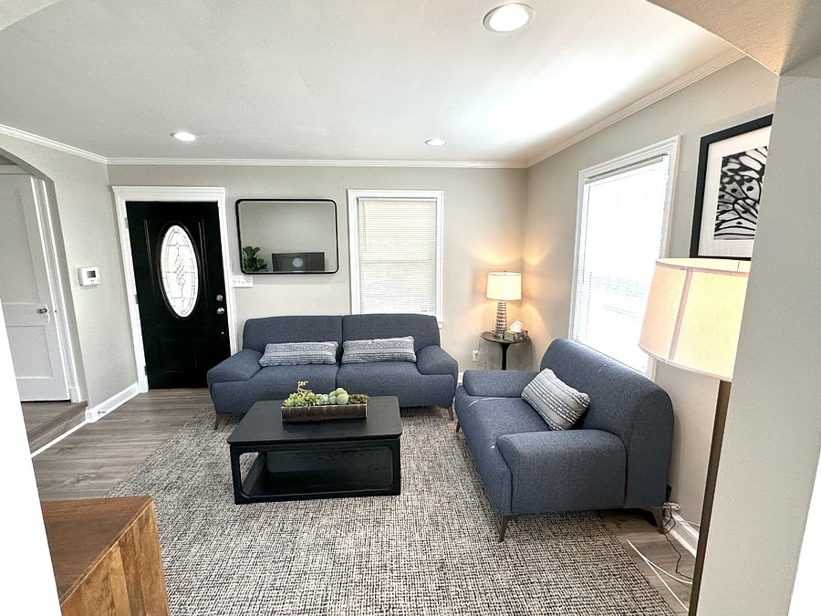 Furnished Finder property 444972_1 photo 3