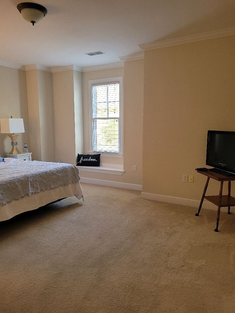 Furnished Finder property 444993_1 photo 7