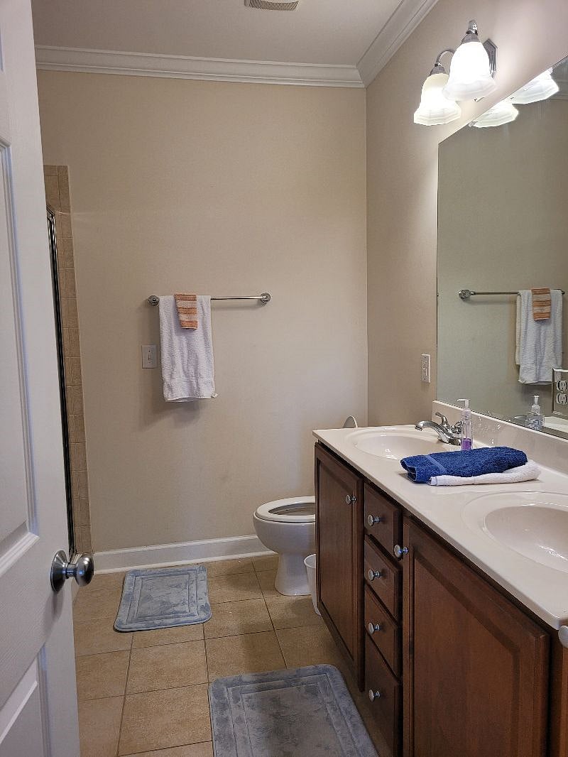 Furnished Finder property 444993_1 photo 12