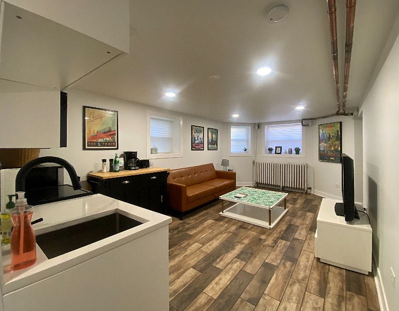 Furnished Finder property 444998_1 photo 3