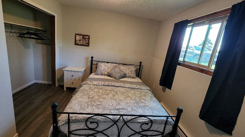 Furnished Finder property 445000_1 photo 4