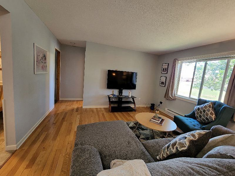 Furnished Finder property 445000_1 photo 8