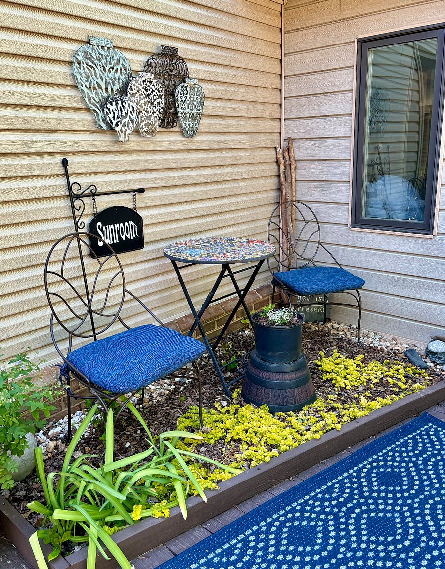 Multiple Sitting Areas for morning tea/coffee, listening to the birds and being in nature.