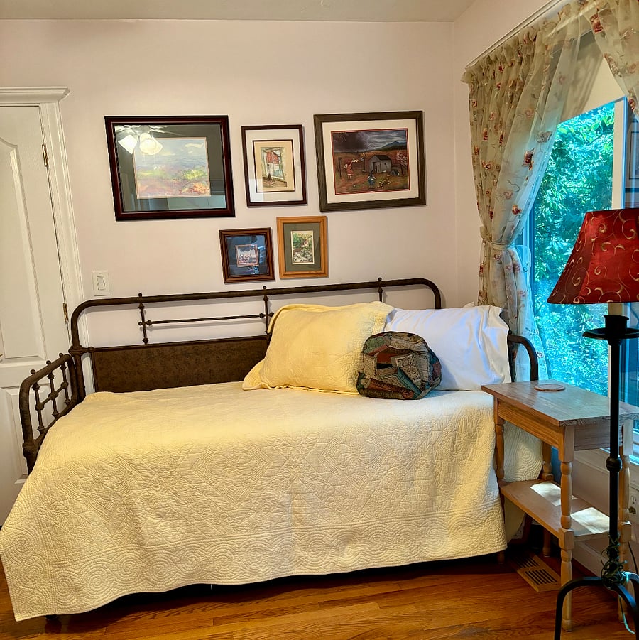 Guest Room Twin Bed with Trundle Under it.