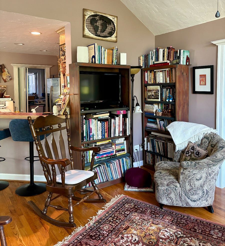 Great room shared with host with Guest Room Rental.