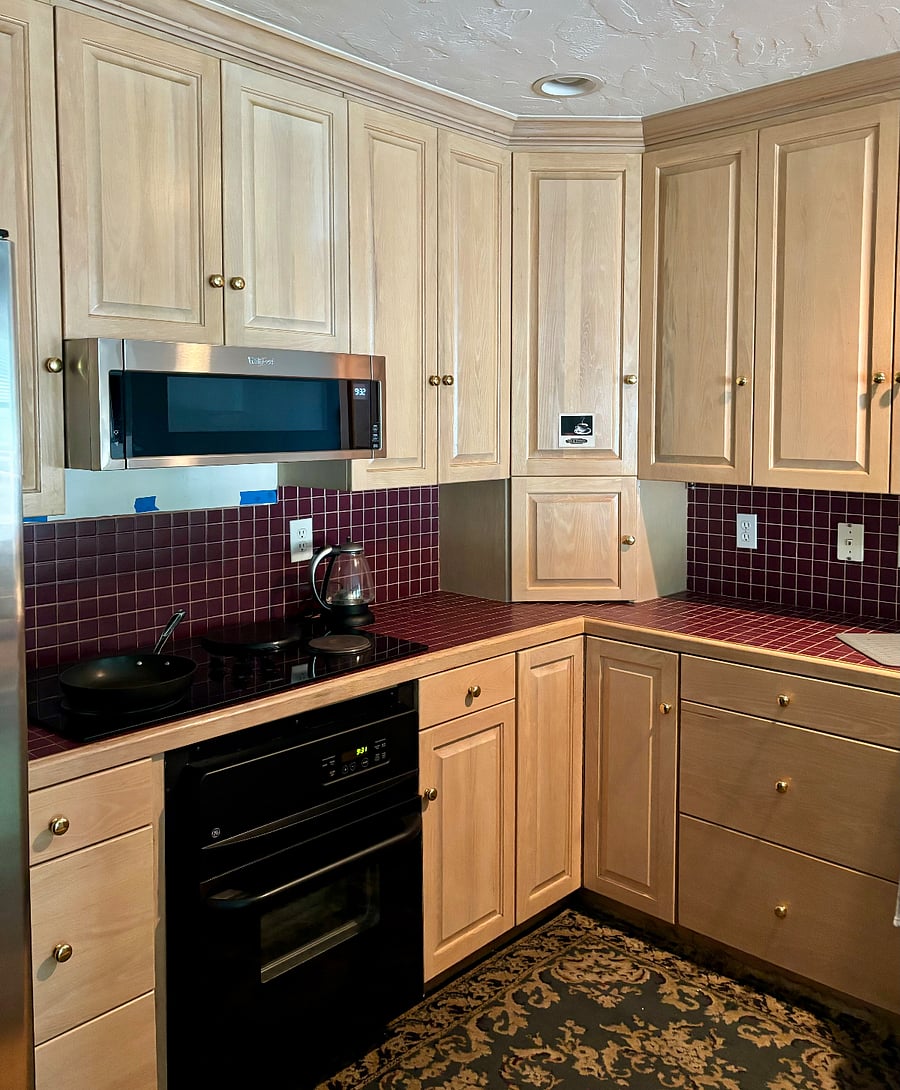 Special arrangements may be made to use the kitchen and extra cabinet space.