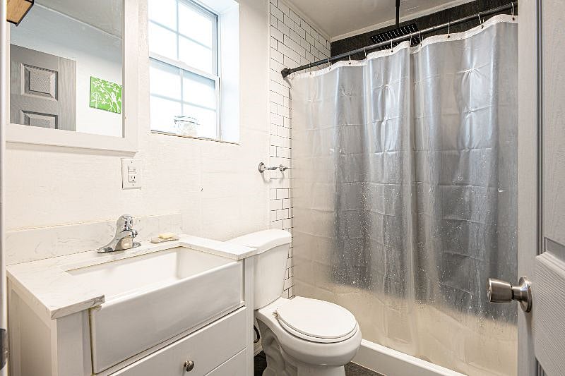 Furnished Finder property 445046_2 photo 10