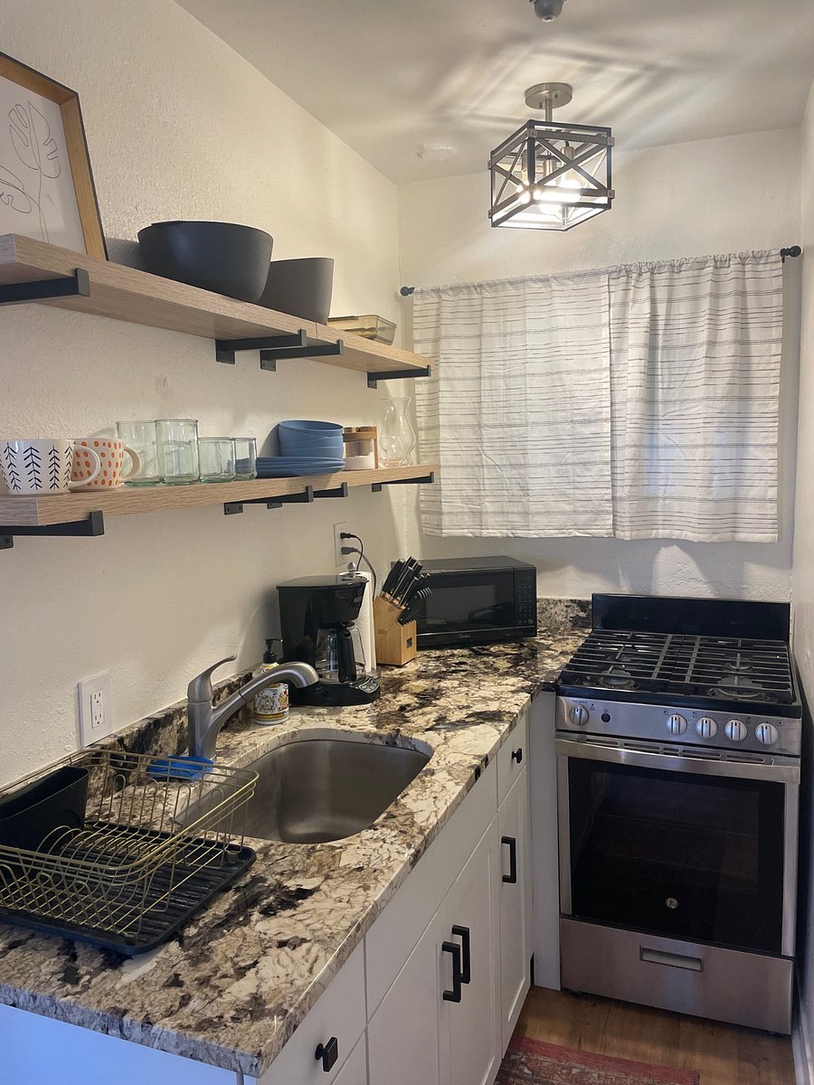 Furnished Finder property 445055_1 photo 6