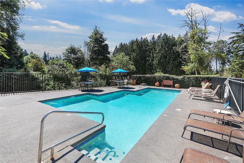 Furnished Finder property 445084_1 photo 19