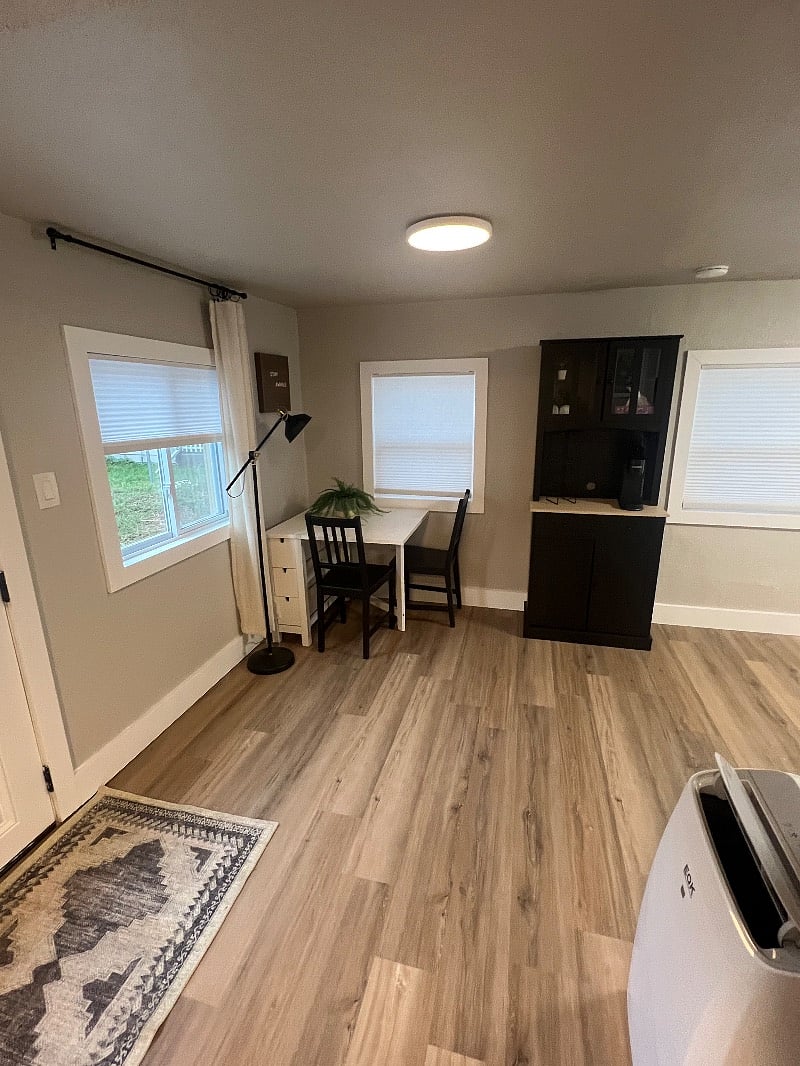 Furnished Finder property 445128_2 photo 3