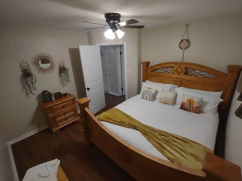 Furnished Finder property 445173_1 photo 14