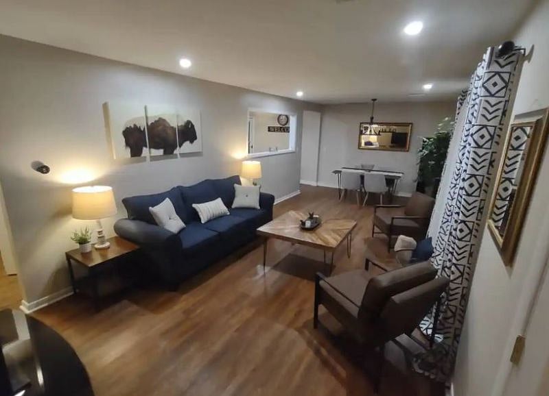 Furnished Finder property 445173_1 photo 1